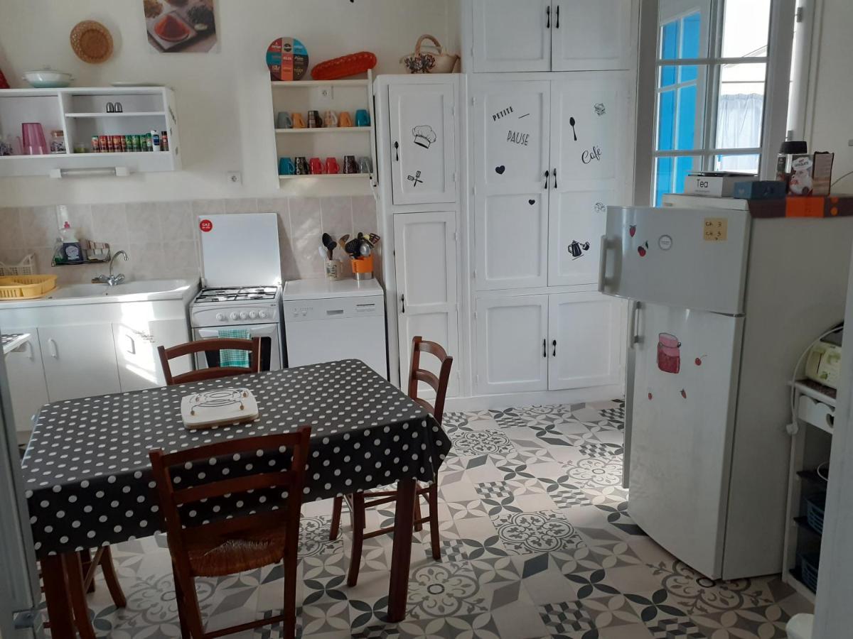 Pluie De Roses Apartment Royan Exterior photo